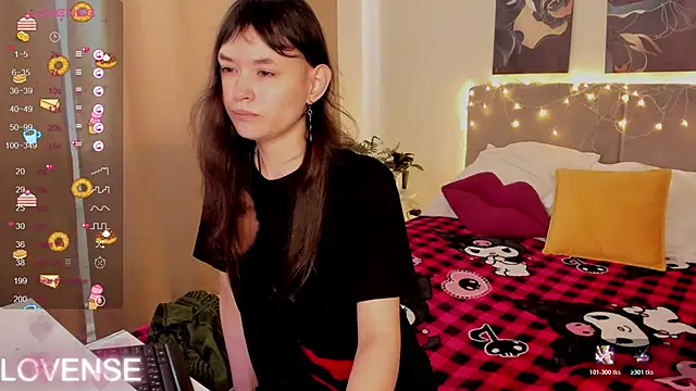 Snapshot of Emily_Strikeee chatting on 02.26.26 Emily Strikeee online show from 02.26.26