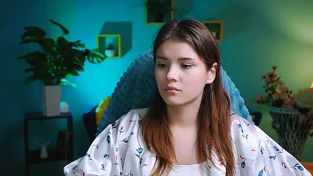 EvaThopson online show from 12.03.24