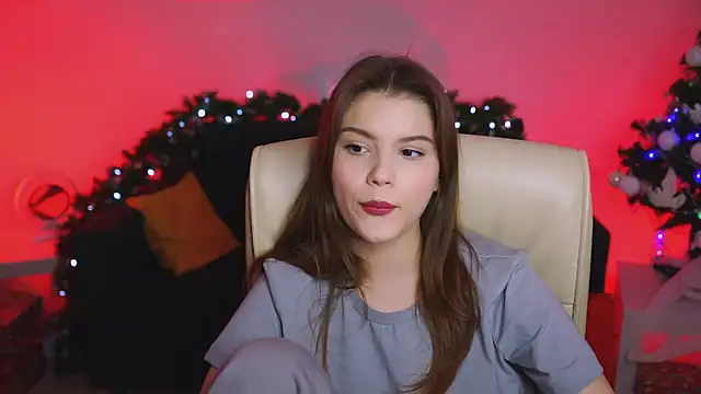 EvaThopson online show from 01.17.25