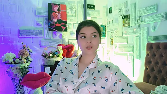 EvaThopson online show from 02.19.25