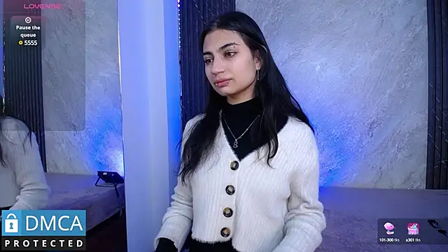 SolBeaumont1 online show from 02.07.25