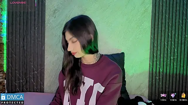 SolBeaumont1 online show from 09.17.25