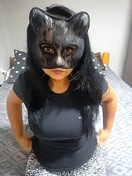 Snapshot of Barby8787 chatting on 10.07.25 Barby8787 online show from 10.07.25