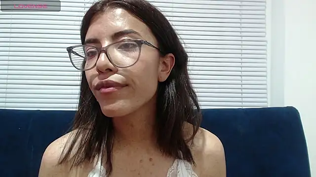  lucysmith online show from 02.11.25