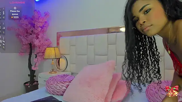 Snapshot of NahiaraReina chatting on 01.21.25 NahiaraReina online show from 01.21.25