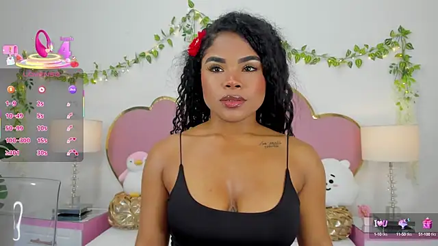 Snapshot of NahiaraReina chatting on 09.23.25 NahiaraReina online show from 09.23.25