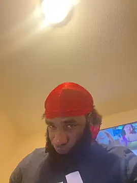 Snapshot of GoodGirlLover13 chatting on 02.28.25 GoodGirlLover13 online show from 02.28.25