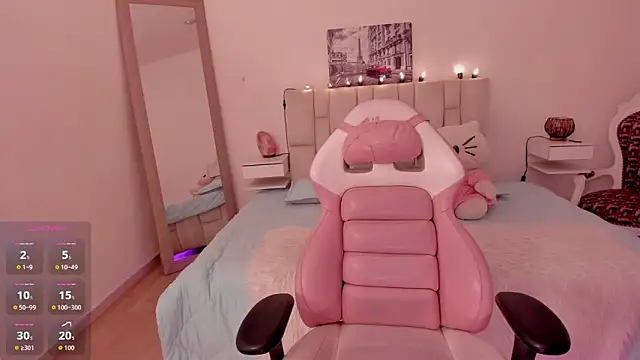 Snapshot of yenny_garcia chatting on 02.14.26 yenny garcia online show from 02.14.26