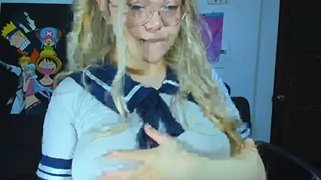 Snapshot of Lily_stone04 chatting on 07.16.26 Lily stone04 online show from 07.16.26