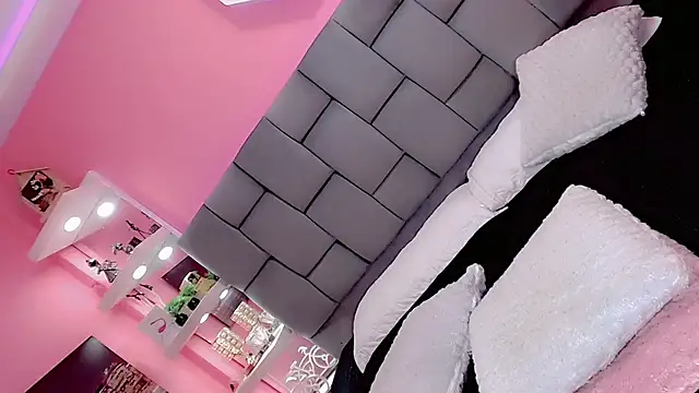 Baddinner online show from 02.22.25