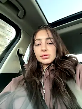 Snapshot of BabesGoesWild chatting on 10.31.25 BabesGoesWild online show from 10.31.25