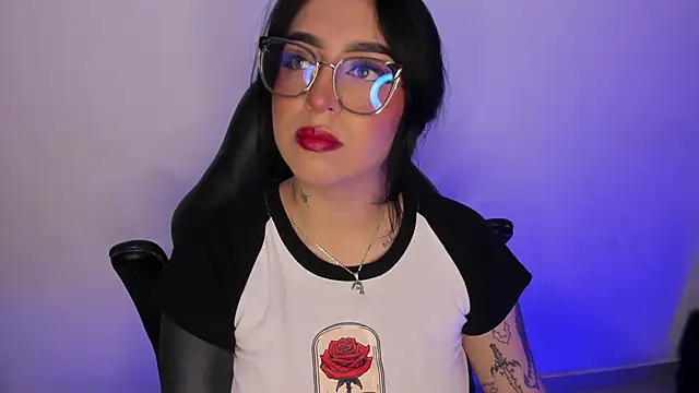 AnnikaMerliahh  online show from 10.11.25