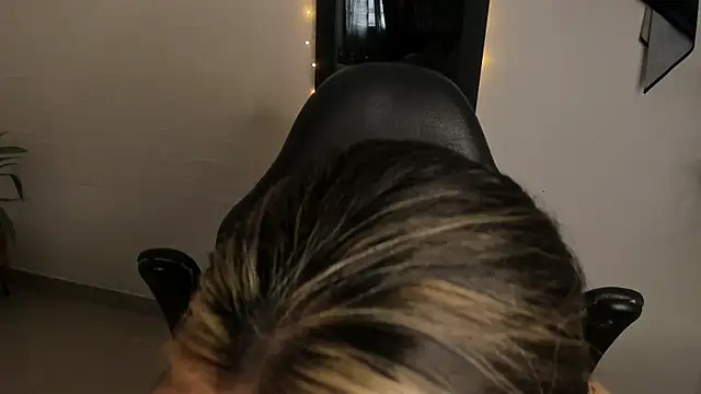 AnnikaMerliahh  online show from 02.05.26