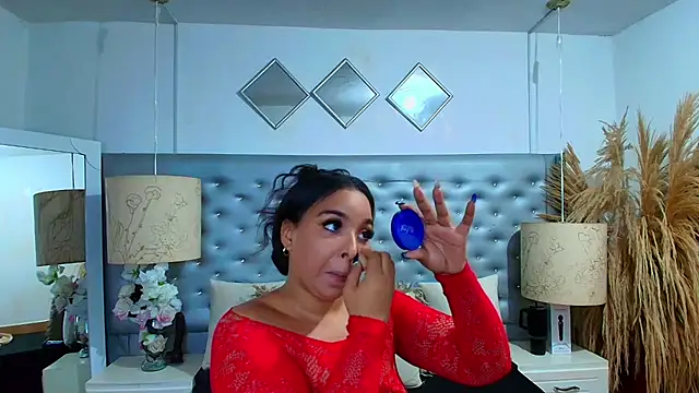 EileenBenzon online show from 02.11.26