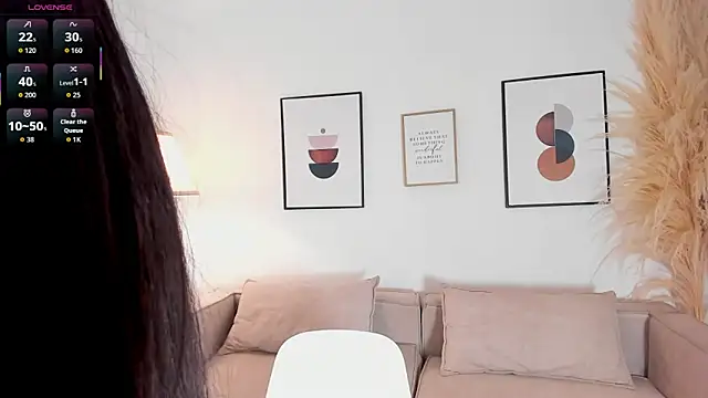 valka wolfe online show from 09.15.25