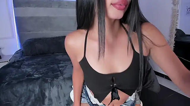 Snapshot of valka_wolfe chatting on 04.28.26 valka wolfe online show from 04.28.26