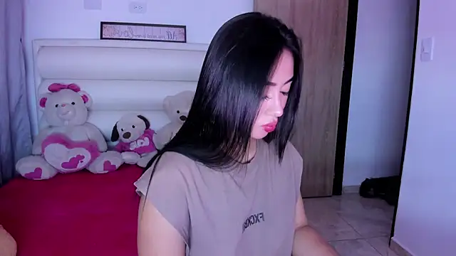 Snapshot of gaby_desire777 chatting on 07.12.26 gaby desire777 online show from 07.12.26