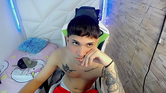 Brayan lopezz online show from 01.21.25