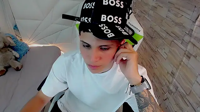 Brayan lopezz online show from 03.17.25