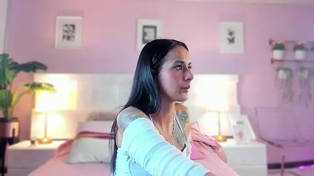 Snapshot of jinx_dh chatting on 01.09.25 jinx dh online show from 01.09.25