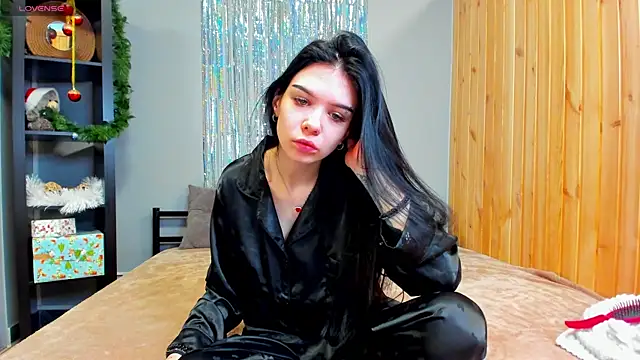 SweetyDeviliya online show from 01.28.25