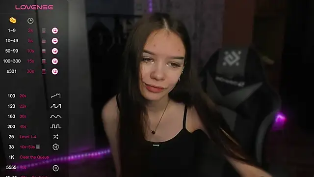 SweetyDeviliya online show from 11.17.25