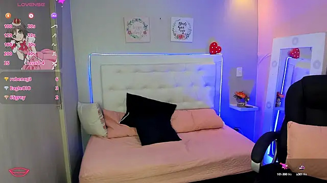 EMALINDA  HILSS online show from 01.19.25