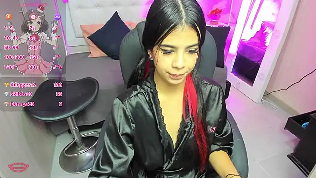 EMALINDA  HILSS online show from 02.01.25