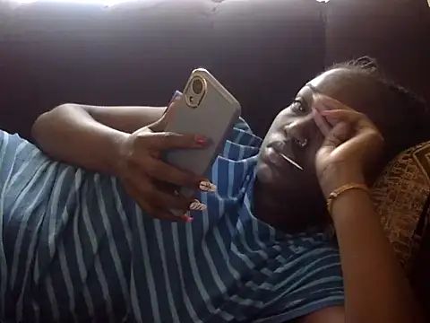 Chichii- online show from 02.27.25