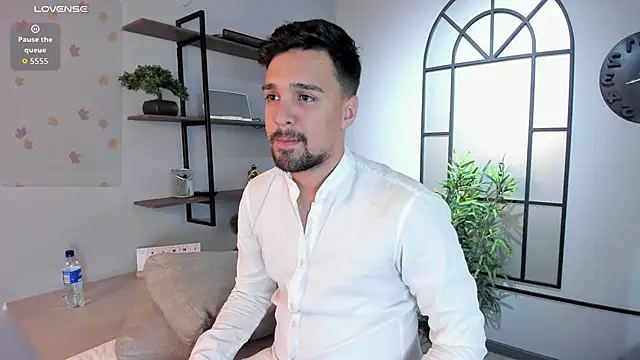 Edward max online show from 02.26.26