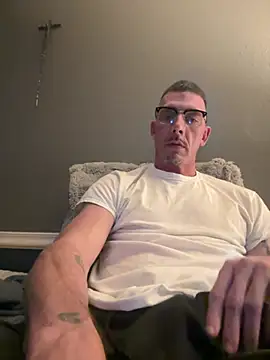 Snapshot of mike_hawks_nice chatting on 02.22.25 mike hawks nice online show from 02.22.25