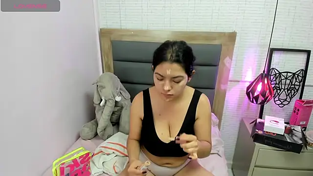 Snapshot of shelbystetson chatting on 01.17.25 shelbystetson online show from 01.17.25