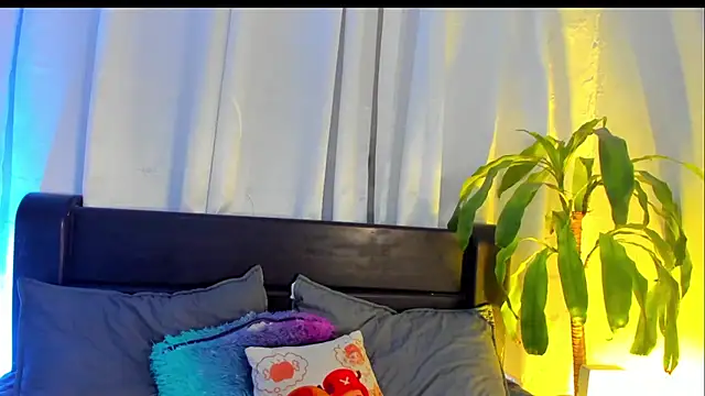 lanaa paul1 online show from 01.25.25