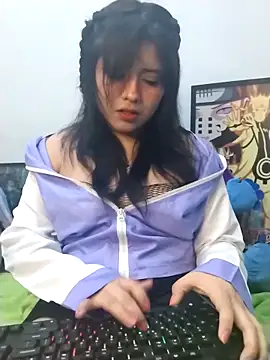 Snapshot of Elsa_sweet chatting on 11.26.25 Elsa sweet online show from 11.26.25