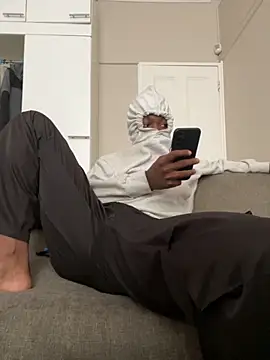 Mischevous T69 online show from 11.08.25