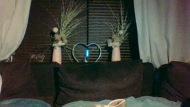 DevilsAngel13 online show from 09.17.25