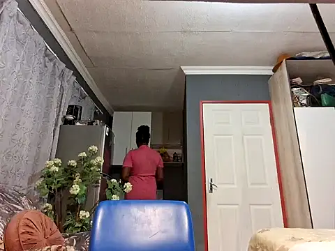 EbonyRose9 online show from 01.25.25