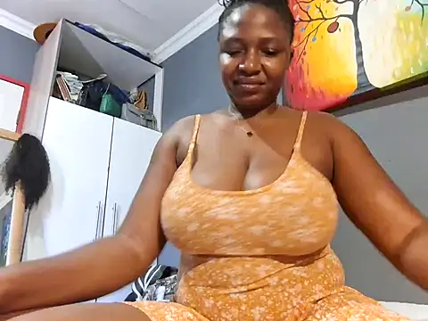 EbonyRose9 online show from 01.30.25
