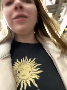 Sunny   Bunny online show from 12.28.24