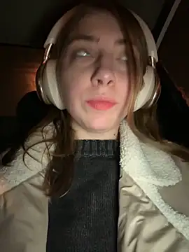 Sunny   Bunny online show from 01.12.25