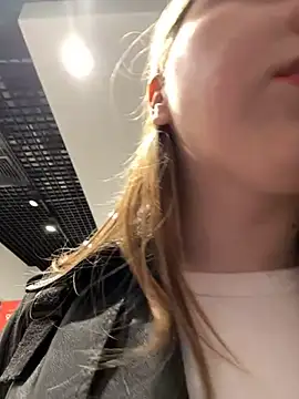 Sunny   Bunny online show from 02.22.25