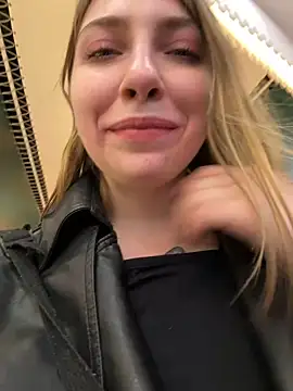 Sunny   Bunny online show from 03.02.25