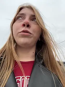 Sunny   Bunny online show from 10.16.25