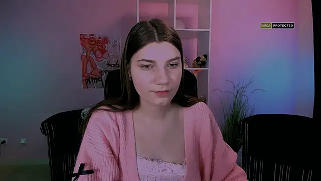 pure radiance1 online show from 03.10.25