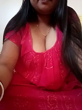 Snapshot of Priya_2222 chatting on 11.18.25 Priya 2222 online show from 11.18.25