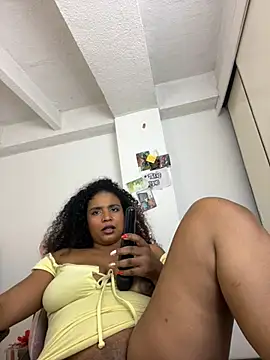 Snapshot of Michel_Jones chatting on 12.07.24 Michel Jones online show from 12.07.24