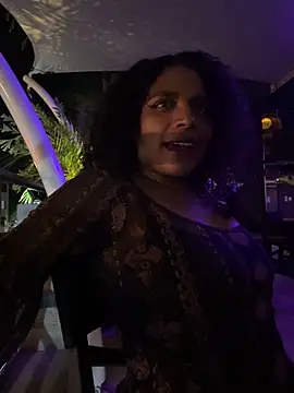 Snapshot of Michel_Jones chatting on 03.20.25 Michel Jones online show from 03.20.25