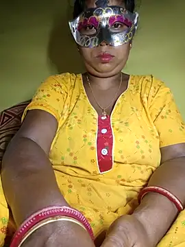 Snapshot of tinabhabhi chatting on 06.12.26 tinabhabhi online show from 06.12.26