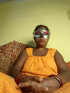 Snapshot of tinabhabhi chatting on 06.17.26 tinabhabhi online show from 06.17.26