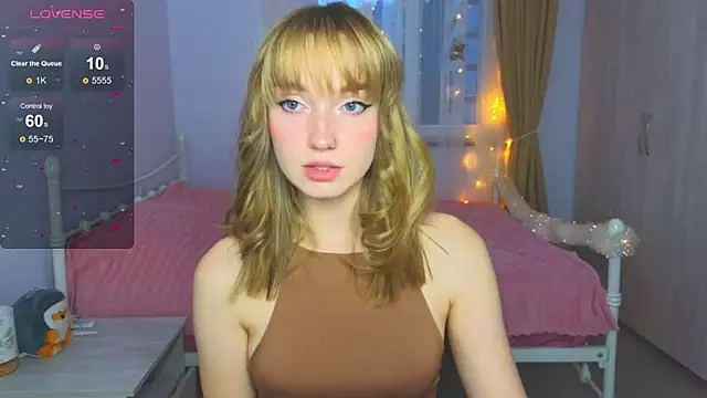 Wild Sophie  online show from 12.21.25